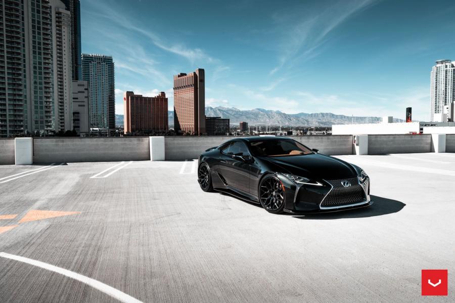  Lexus LC500 Obsidian on Vossen Wheels (HF-2) 2019 года  (фото 14 из 20)